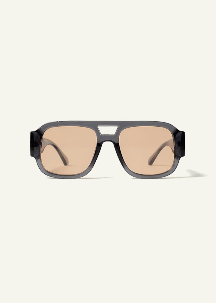 sybaria; sybaria sunglasses; MONTENAPOLEONE sunglasses (BLACK & AMBER); Aviator; luxury Aviator; premium unisex eyewear; ultra-lightweight polycarbonate eyewear; Amber UV400 lenses; high fashion eyewear; chromotherapy eyewear;