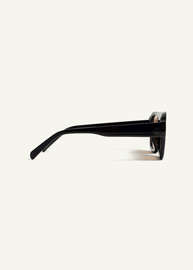 sybaria; sybaria sunglasses; CROCETTA sunglasses (BLACK & AMBER); Squared; Squared luxury; premium unisex eyewear; ultralight polycarbonate eyewear; Amber UV400 lenses; high fashion eyewear; chromotherapy eyewear;