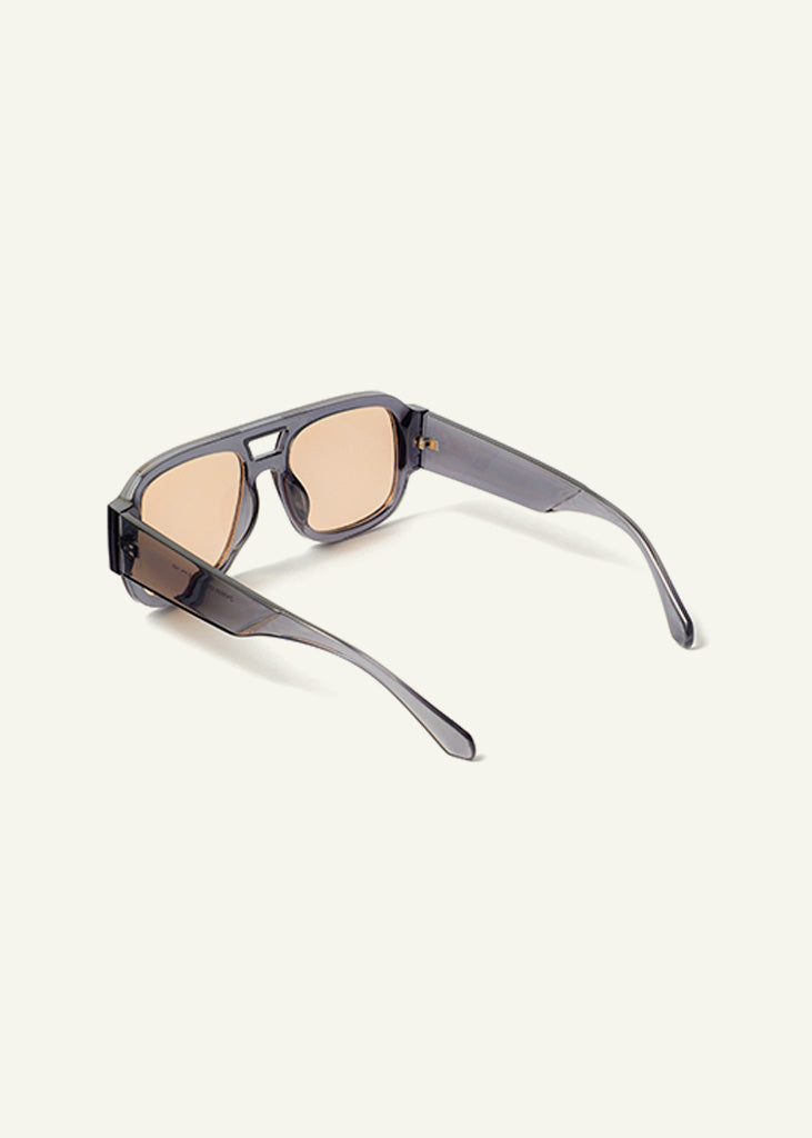 sybaria; sybaria sunglasses; MONTENAPOLEONE sunglasses (BLACK & AMBER); Aviator; luxury Aviator; premium unisex eyewear; ultra-lightweight polycarbonate eyewear; Amber UV400 lenses; high fashion eyewear; chromotherapy eyewear;