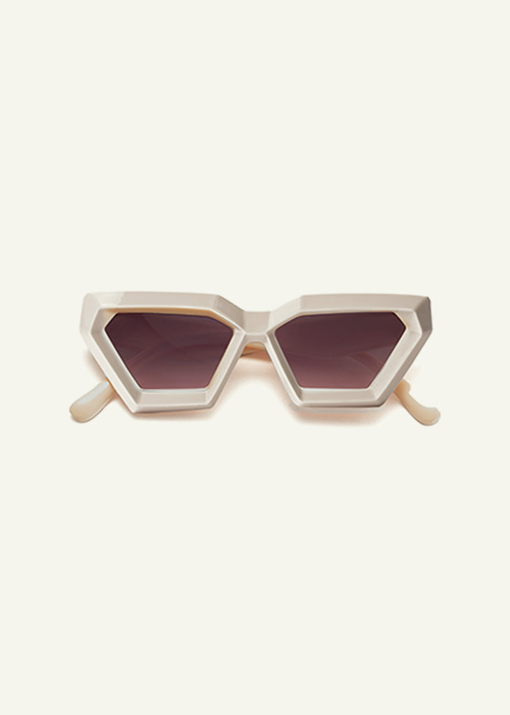 sybaria; sybaria sunglasses; POSITANO sunglasses (CREAM & AMBER); Geometric & Cat Eye; Geometric & Cat Eye luxury; premium unisex eyewear; ultralight polycarbonate eyewear; Amber UV400 lenses; high fashion eyewear; chromotherapy eyewear;