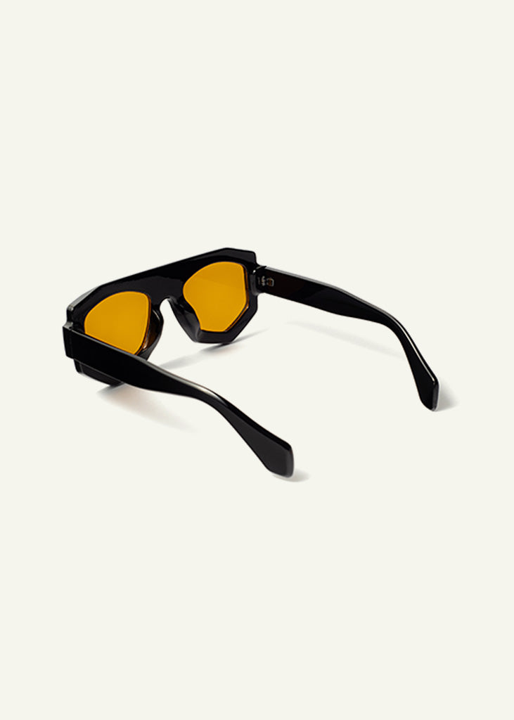sybaria; sybaria sunglasses; SPARTACO sunglasses (BLACK & MANGO); Oversized & Oval; Oversized & Oval luxury; premium unisex eyewear; ultra-light polycarbonate eyewear; Mango UV400 lenses; high-fashion eyewear; chromotherapy eyewear;
