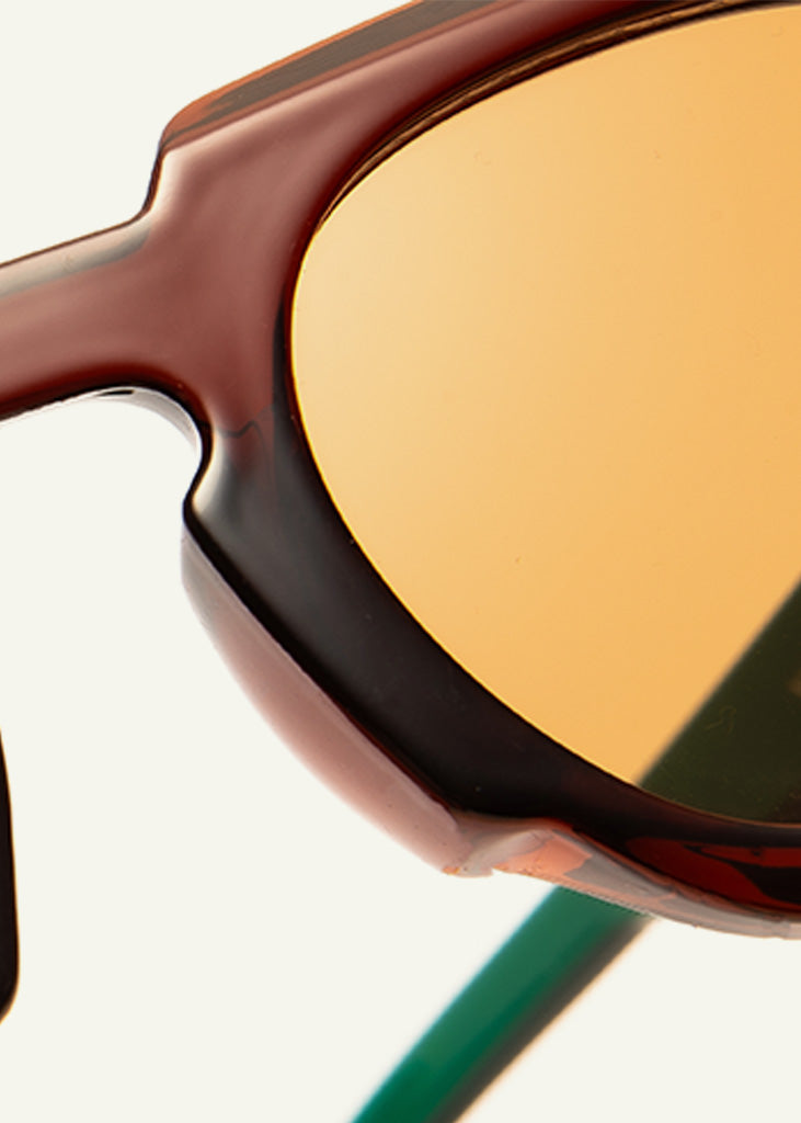 sybaria; sybaria sunglasses; VERCELLI sunglasses (MOCHA & MANGO); Wayfarer & Geometric; Luxury Wayfarer & Geometric; Premium unisex eyewear; Ultralight polycarbonate eyewear; Mango UV400 lenses; High fashion eyewear; chromotherapy eyewear;